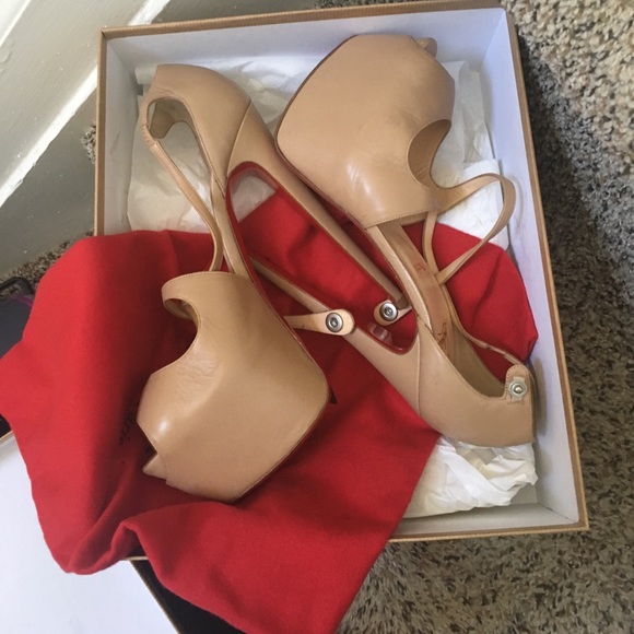 Christian Louboutin Shoes - Christian Louboutin